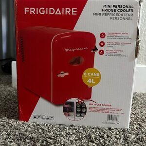 Frigidaire Red Mini Personal Fridge Cooler